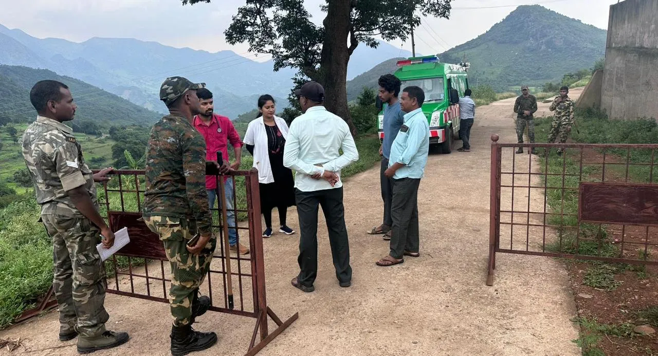  Odisha police foil Andhra health team’s attempt to visit Kotia