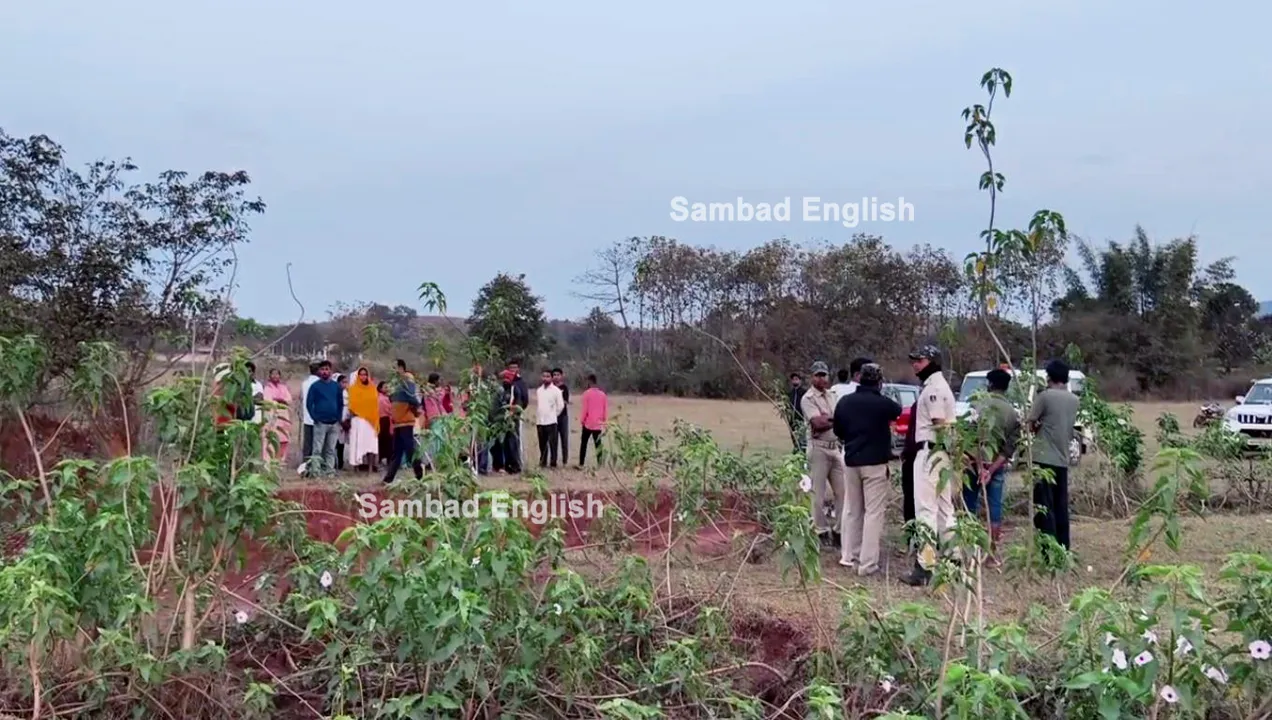  Woman’s blood-soaked body found on roadside in Odisha’s Koida; murder suspected