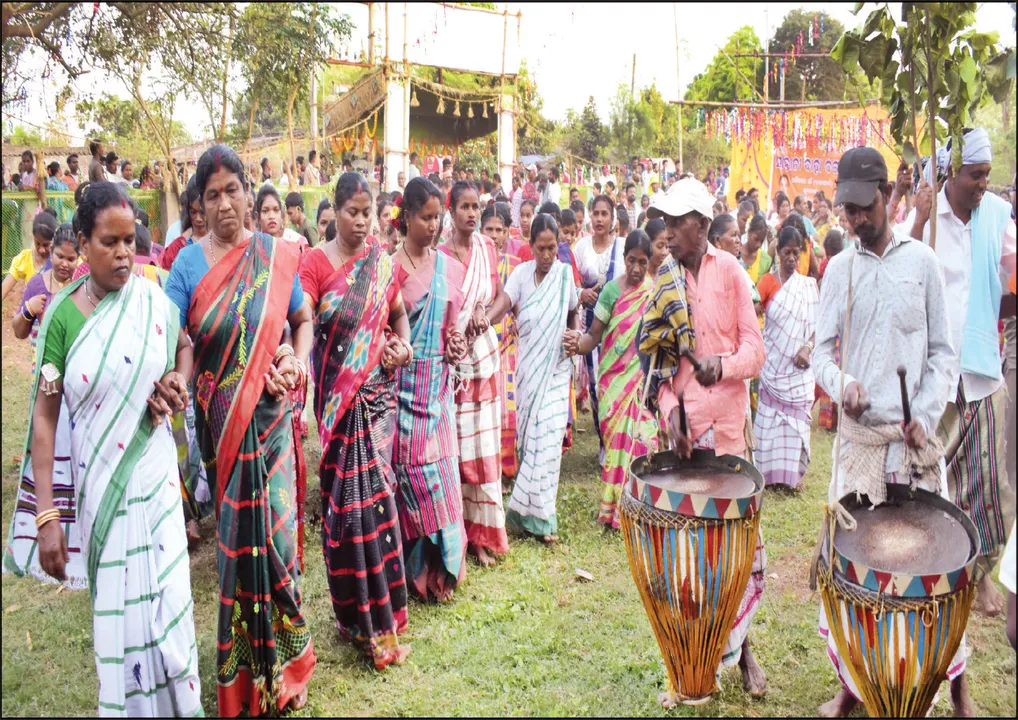  ସାଲିଆସାହିରେ ବାହାବଙ୍ଗା ଉତ୍ସବ: ‘ମାଟିର ଦେବତା ସମସ୍ତଙ୍କୁ ଭଲରେ ରଖିଥା’