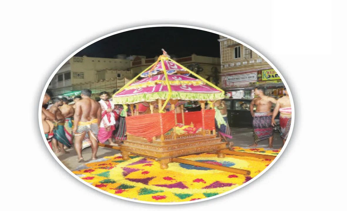  ପୂର୍ଣ୍ଣିମା ତିଥିରେ  ଝଲସିବ ରଥଖଳା: ଦୋଳିରେ ଝୁଲିବେ ଶ୍ରୀଲିଙ୍ଗରାଜ, ୩ ସୁଦ୍ଧା ସରିବ ରୁକୁଣା ରଥ ନିର୍ମାଣ