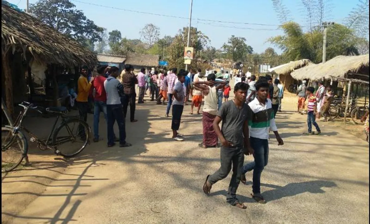  ଅନୁଗୁଳ: ଦୁର୍ଘଟଣାରେ ଶିଶୁ ମୃତ, କ୍ଷତିପୂରଣ ଦାବିରେ ରାସ୍ତାରୋକ