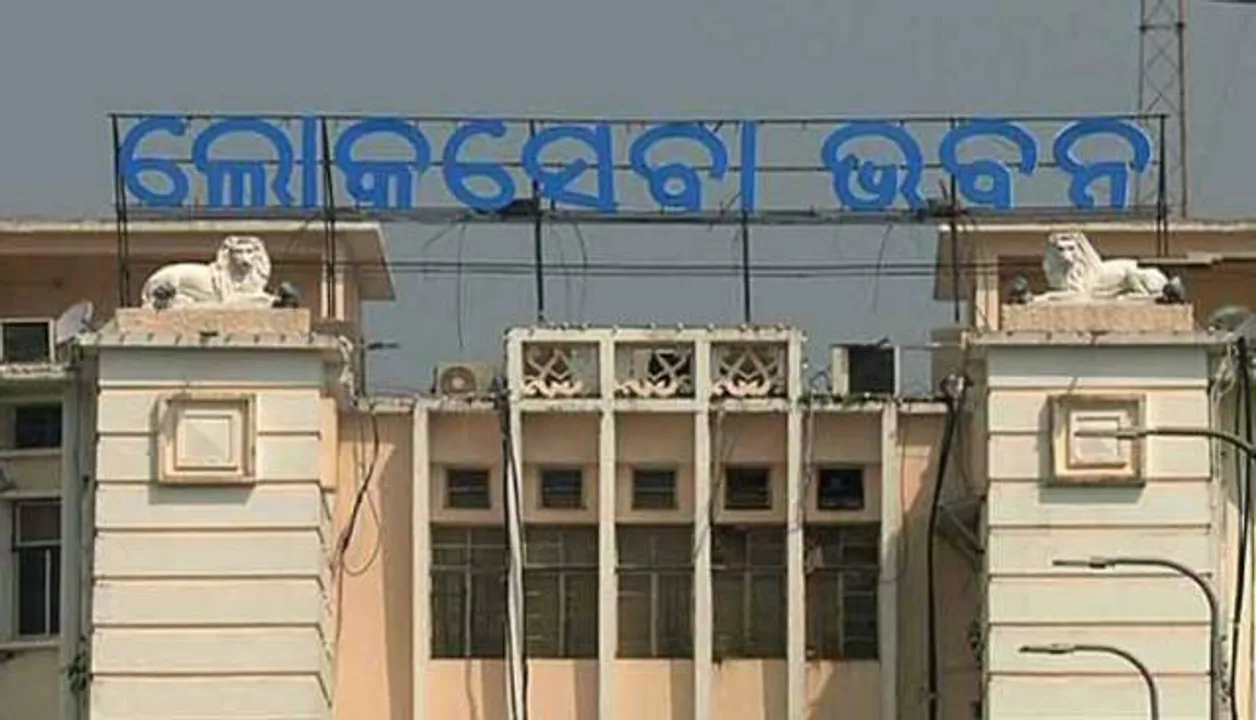  ଆଇପିଏସ୍‌ସ୍ତରରେ ଅଦଳବଦଳ: ଏସ୍‌ ଏମ୍‌ ନରୱାଣେ ହେଲେ ଓଏଚ୍‌ଆରସିର ସ୍ବତନ୍ତ୍ର ଡିଜି