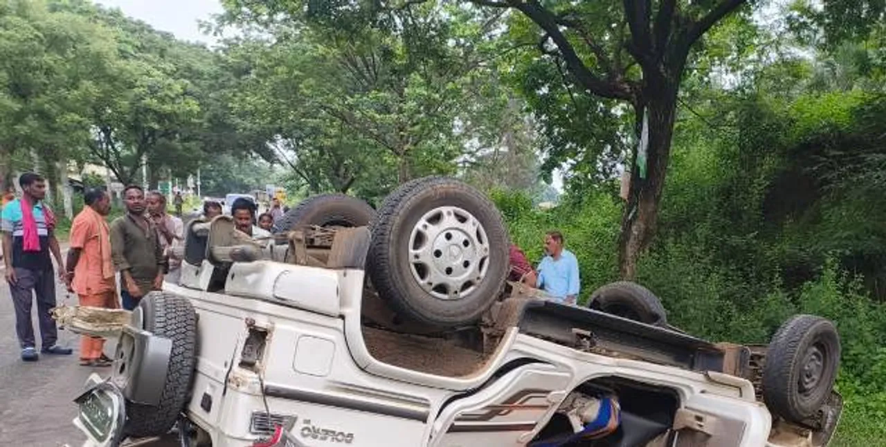  ଭବାନୀପାଟଣା ମେଡିକାଲକୁ ଆସୁଥିବା ବେଳେ ବୋଲେରୋକୁ ଧକ୍କା ଦେଲା ଟ୍ରକ୍: ଚାଳକଙ୍କ ଚାଲିଗଲା ଜୀବନ