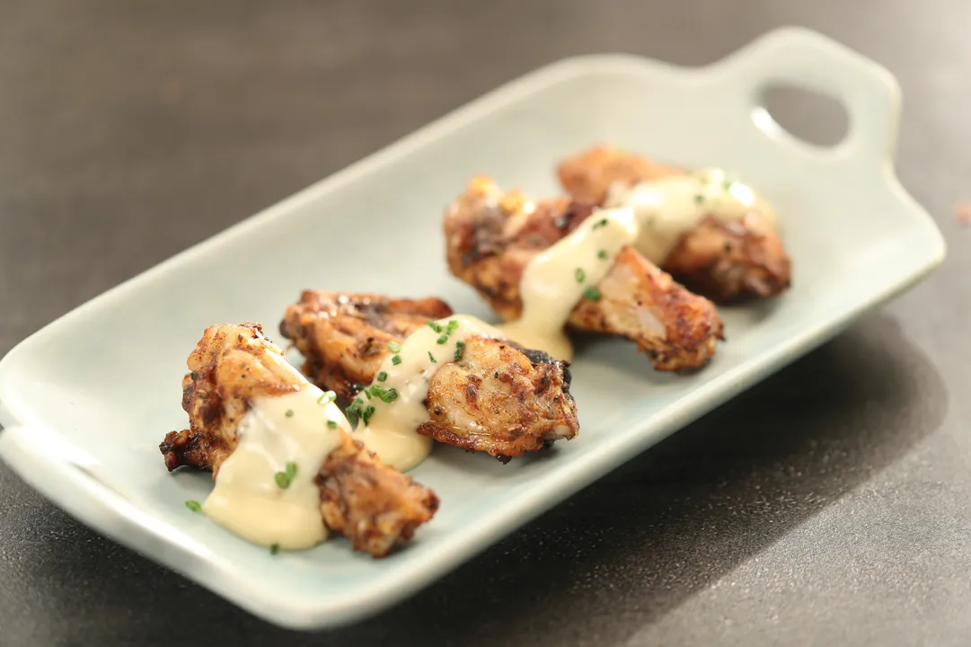 Chicken Wings in Cheese Sauce - YT