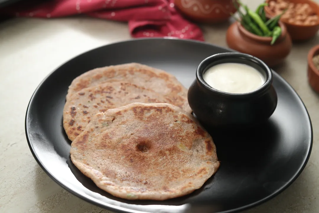 Ragira Thalipeeth 1 - YT