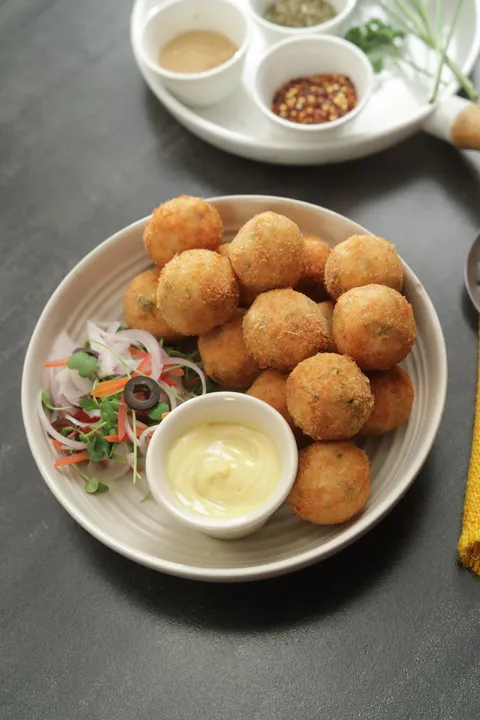 Crispy Prawn Balls 1 - YT