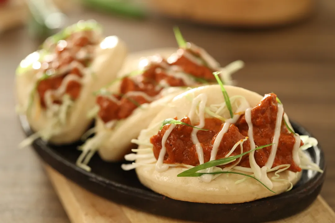 Chicken Tikka Bao - YT