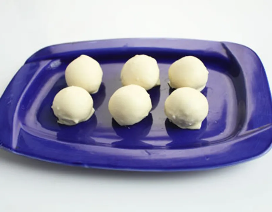 Paneer Pethe Ke Laddoo