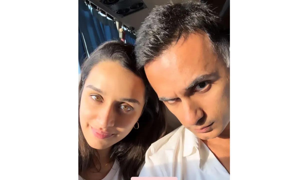 Rahul Mody (R), Shraddha Kapoor (L)