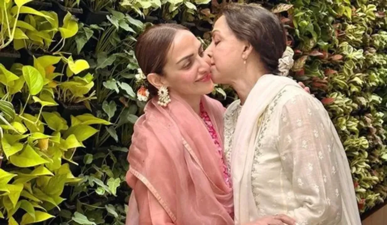 Esha Deol Hema malini