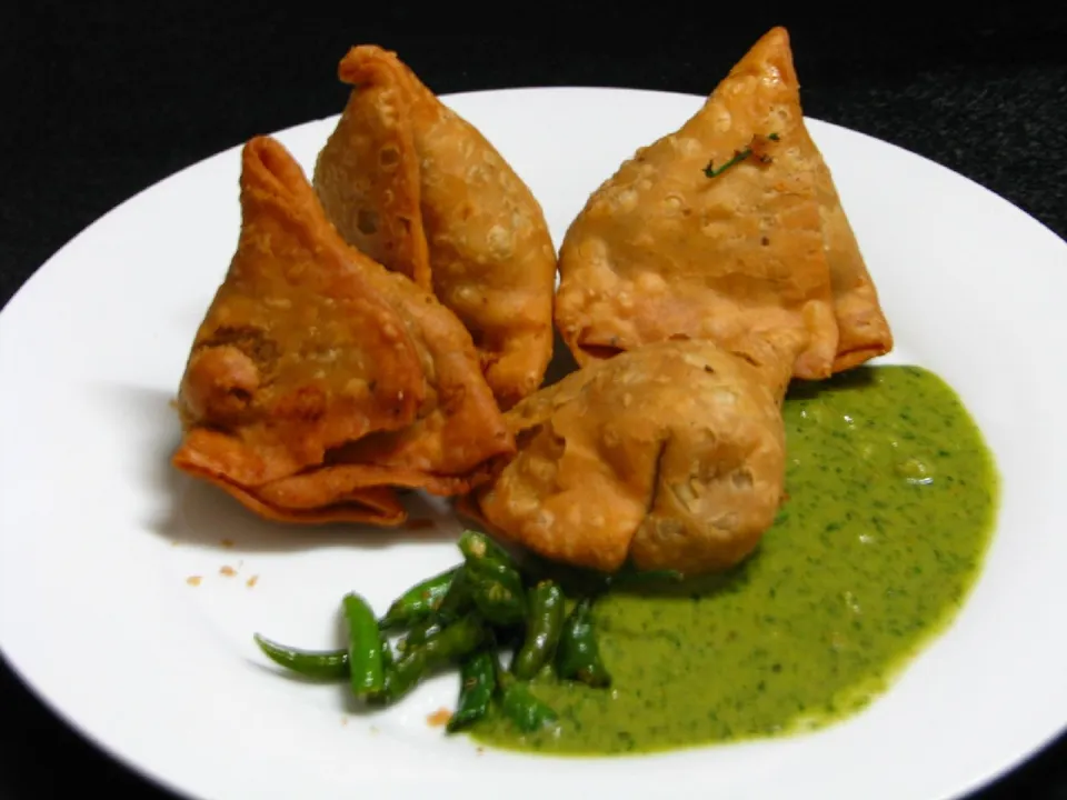 Samosa, Chutney, Chutney Samosa
