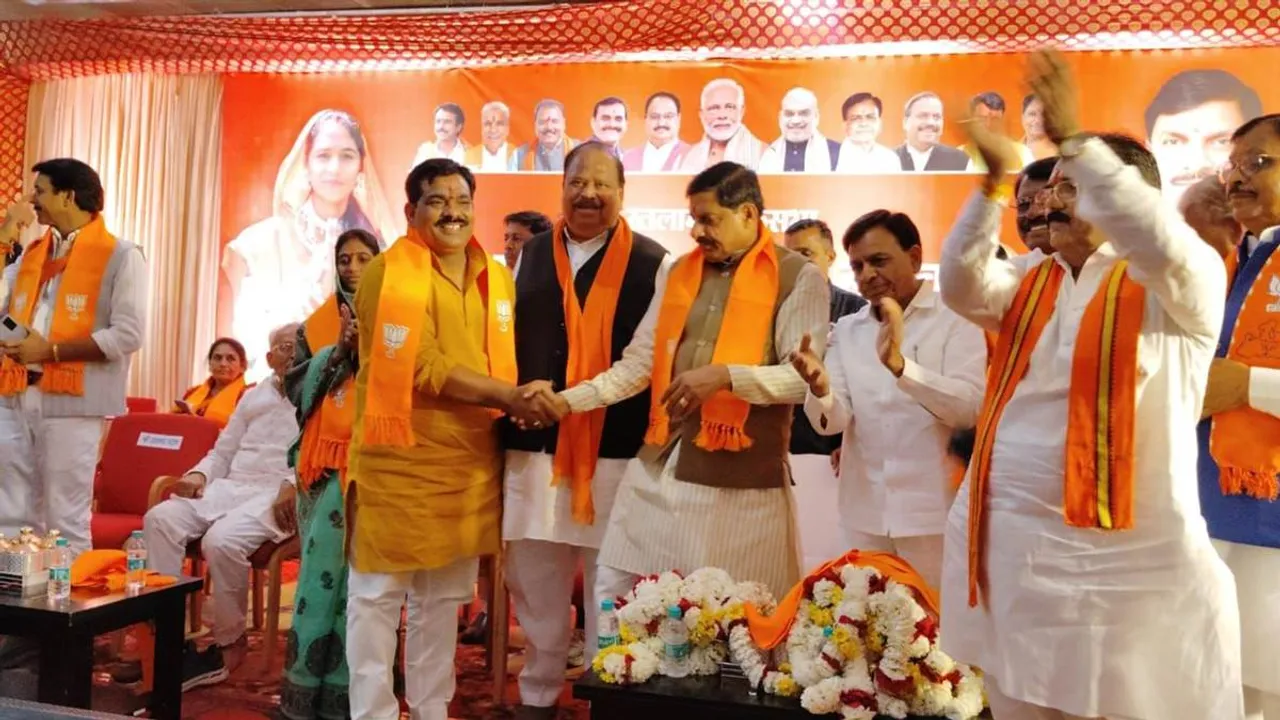 MANOJ CHAWLA JOIN BJP 