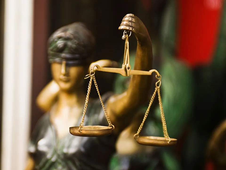  Mumbai girl files fake rape case against brother because he scolded her for going out, now acquitted after 2 years