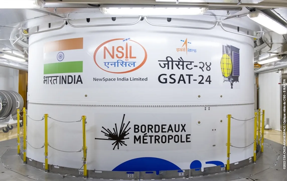  ISRO and Hughes will start India's first satellite broadband service