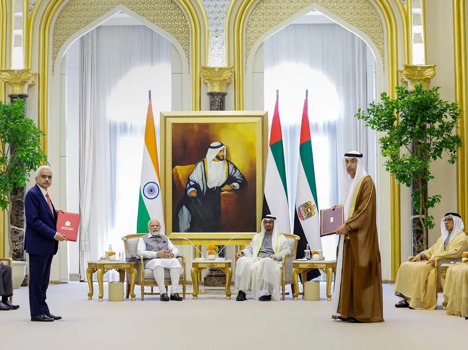  India and UAE sign agreement to boost trade settlement in rupees, eliminating dollar conversions