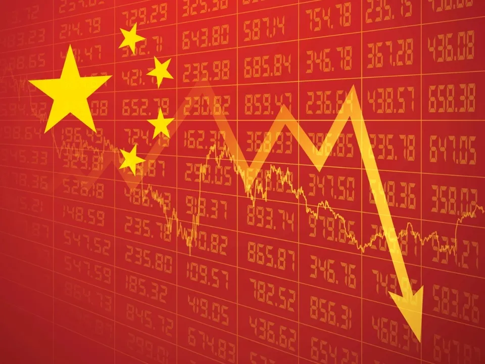  China enters deflation as prices experience first decline since early 2021