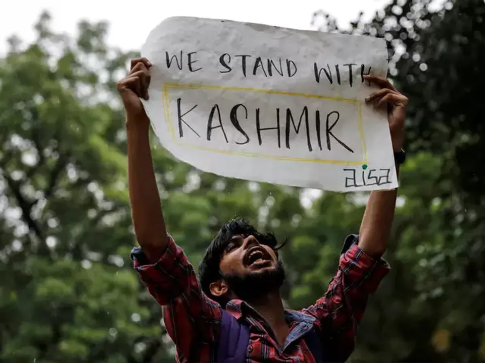  Supreme Court rejects comparison between Article 370 scrapping and Brexit-like referendum