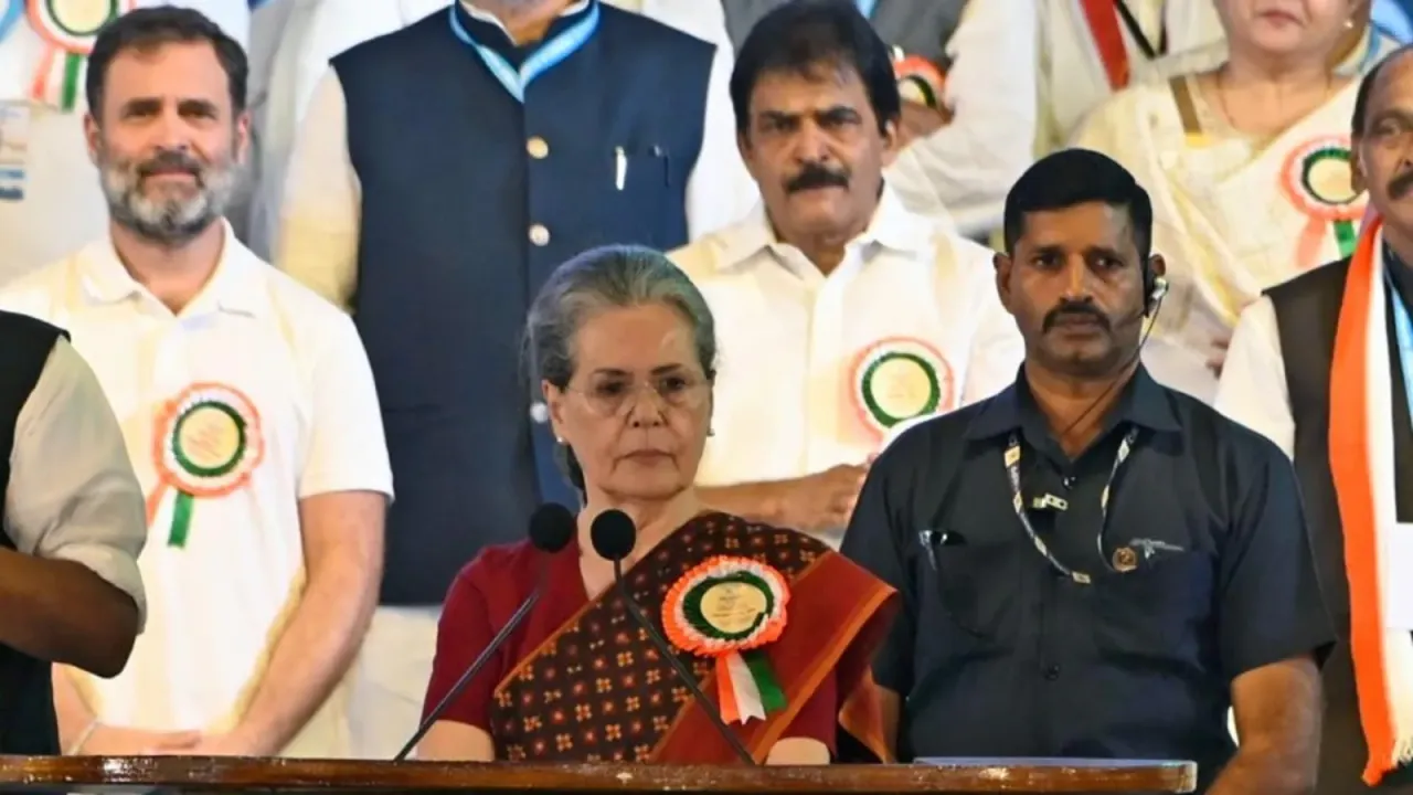  Congress promises ₹1 lakh aid to women in poor households