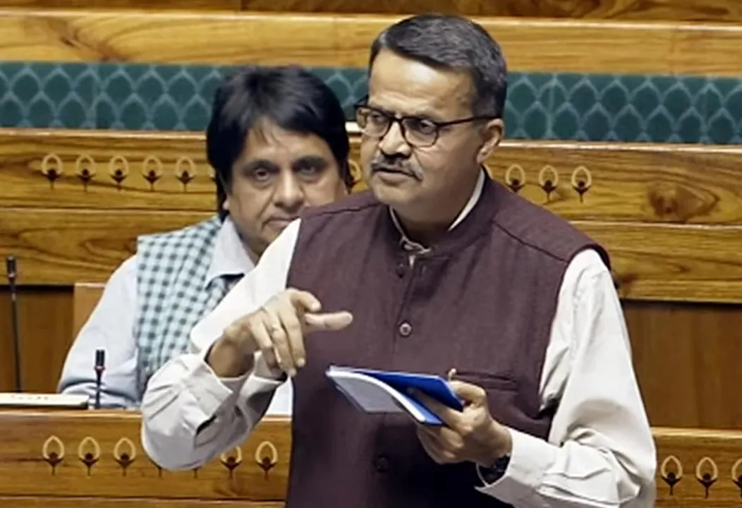  INDIA Bloc MPs Boycott Assistance to Pro-tem Speaker, Plan 'Constitution March'
