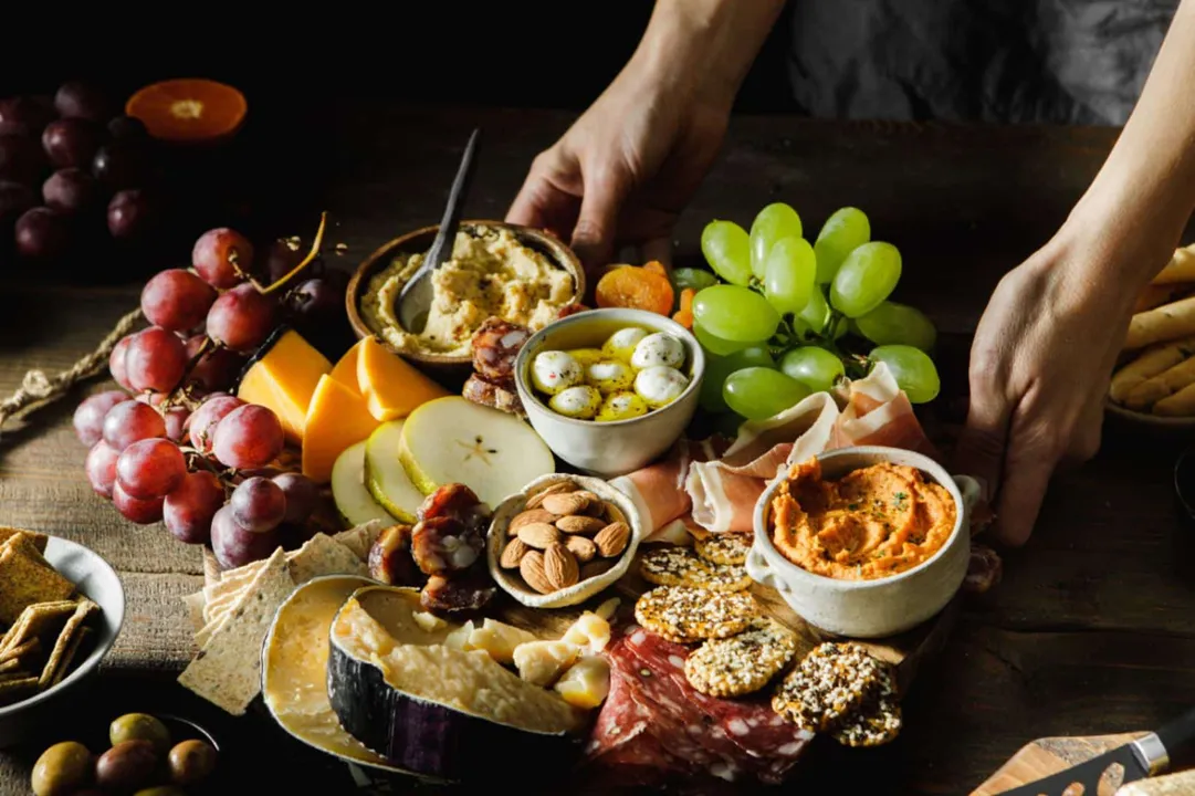  23% lower risk of premature death for women on mediterranean diet: Study