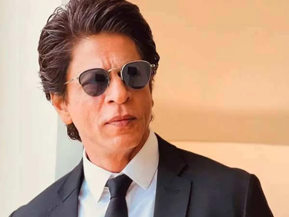  SRK makes history as first Indian actor to receive customized gold coins from Paris' Musée Grévin