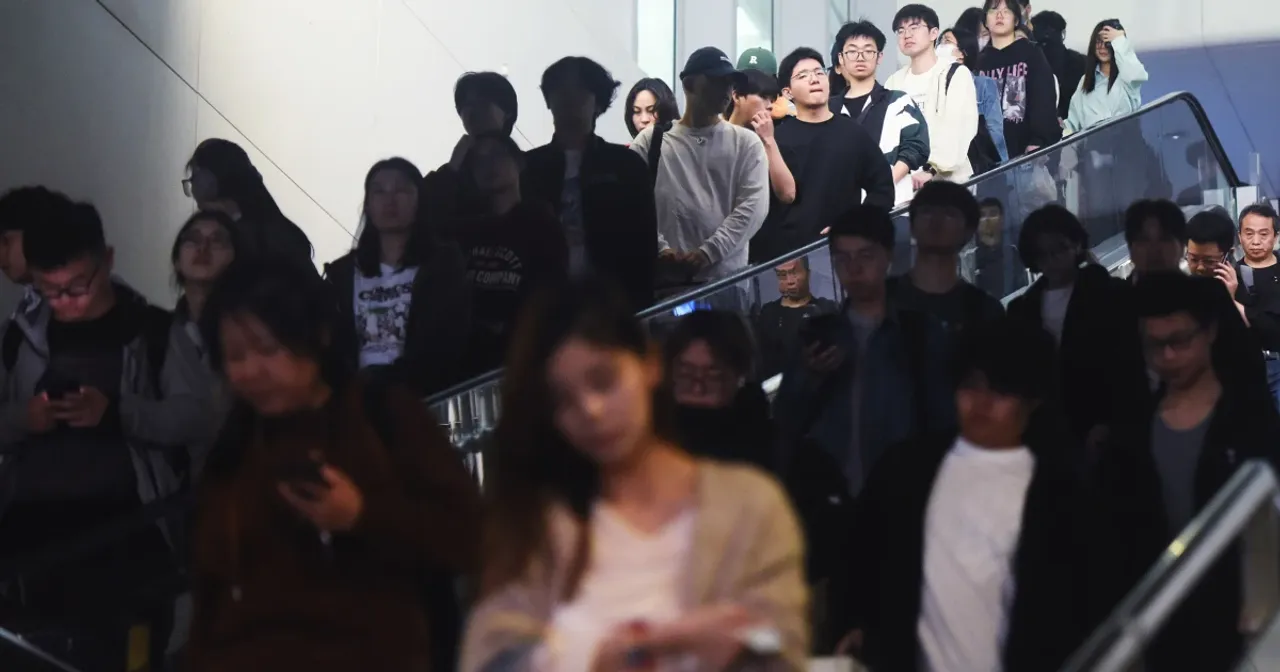  China warns students about risks of attractive individuals being used for espionage
