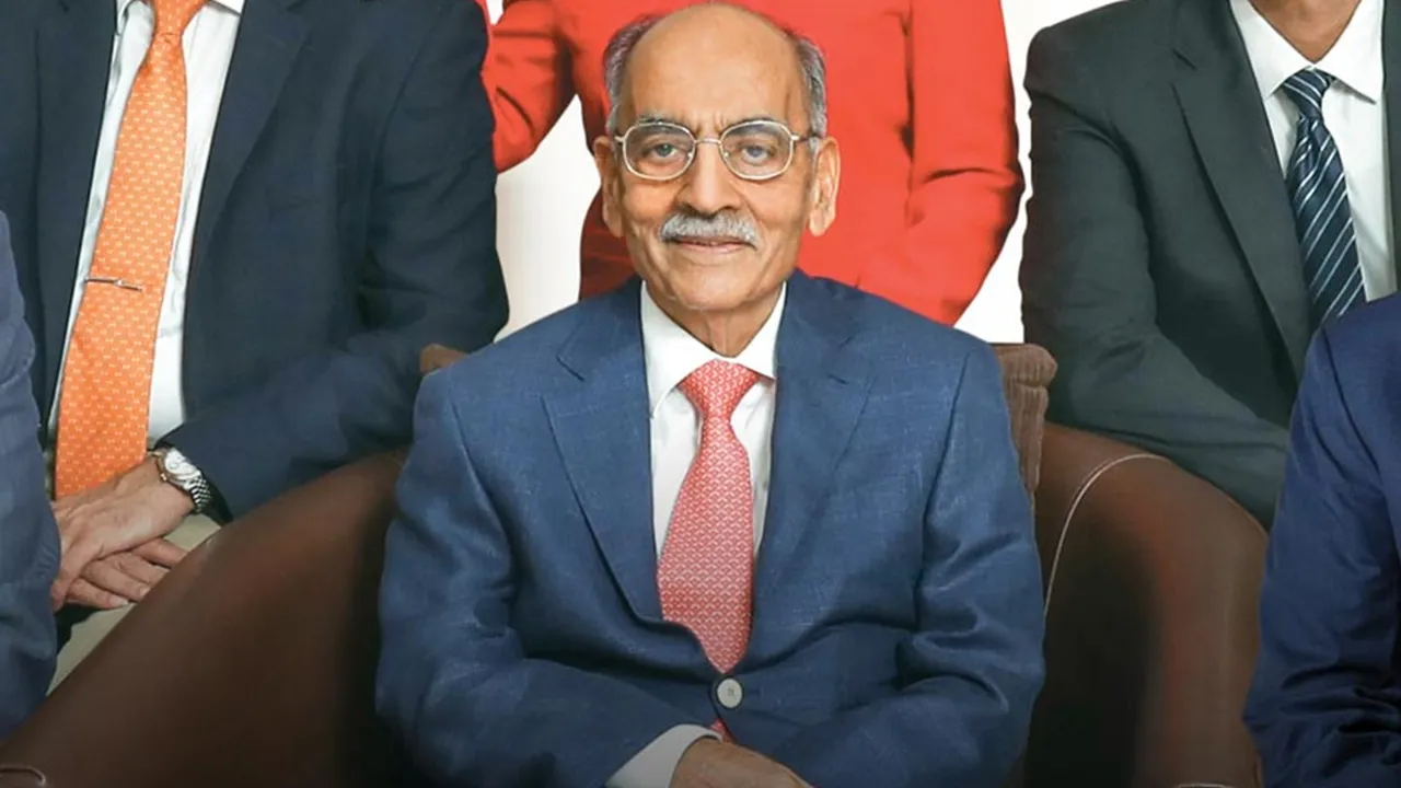  Vardhman Group Chairman SP Oswal scammed of ₹7 crores by fraudsters posing as CBI officials