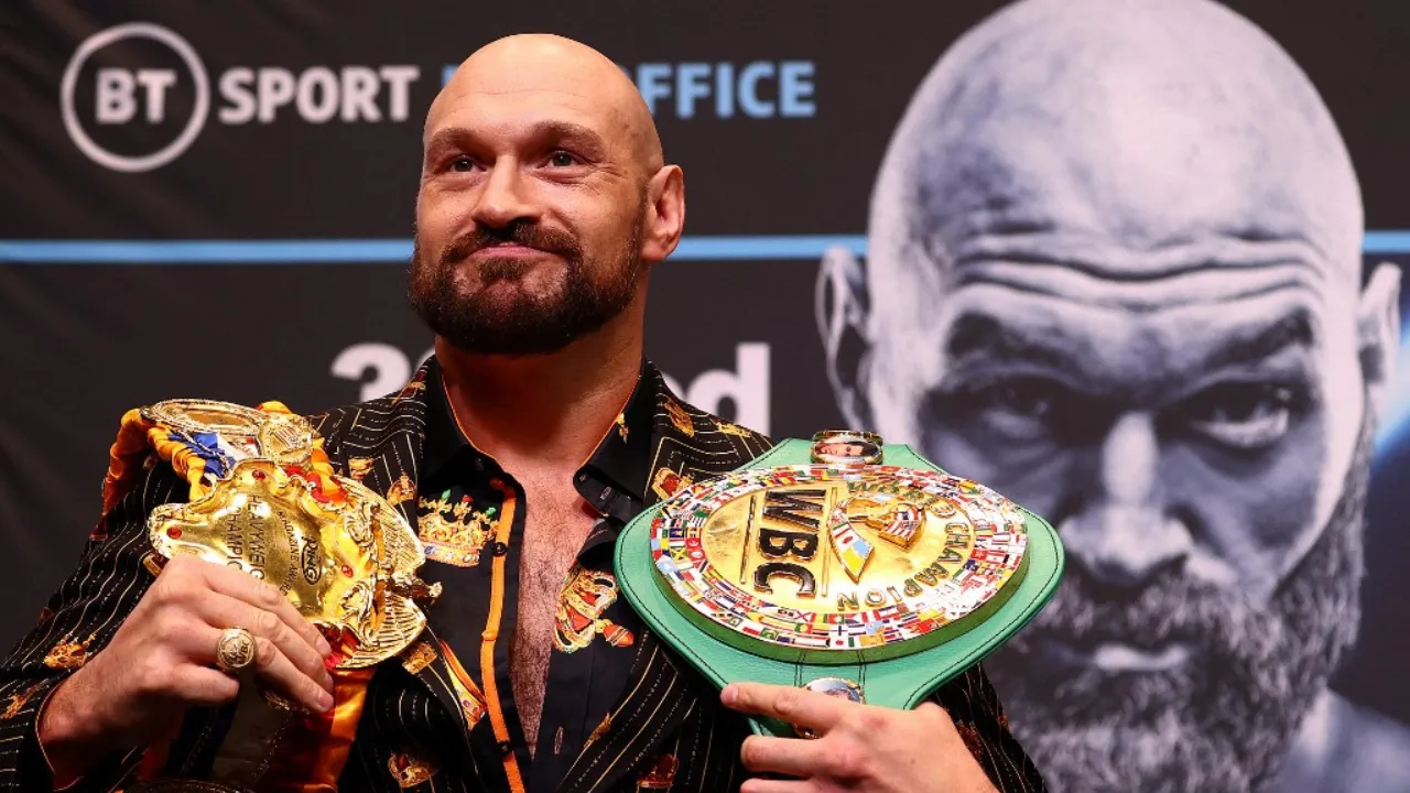 Tyson Fury announces retirement from boxing