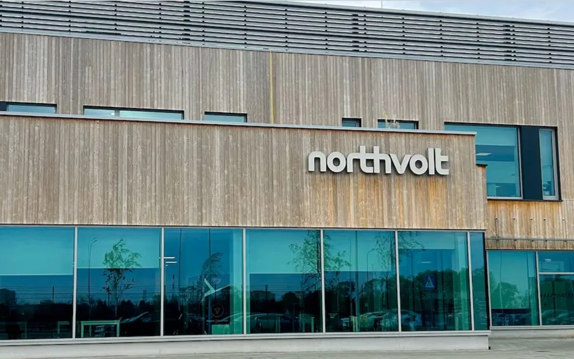  Struggling Northvolt sells heavy industry battery unit to Scania amid restructuring   (Reuters) 