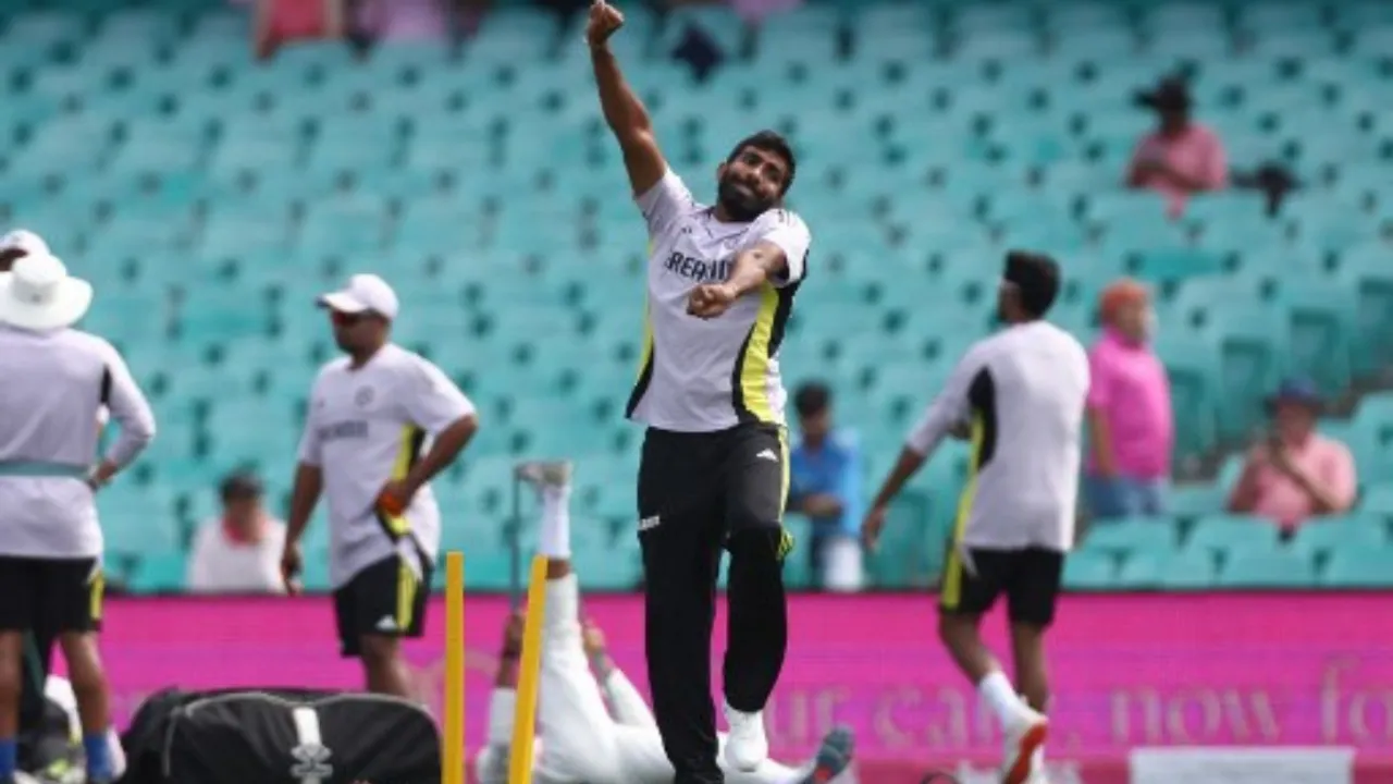  India pacer Jasprit Bumrah Photograph: (AFP) 