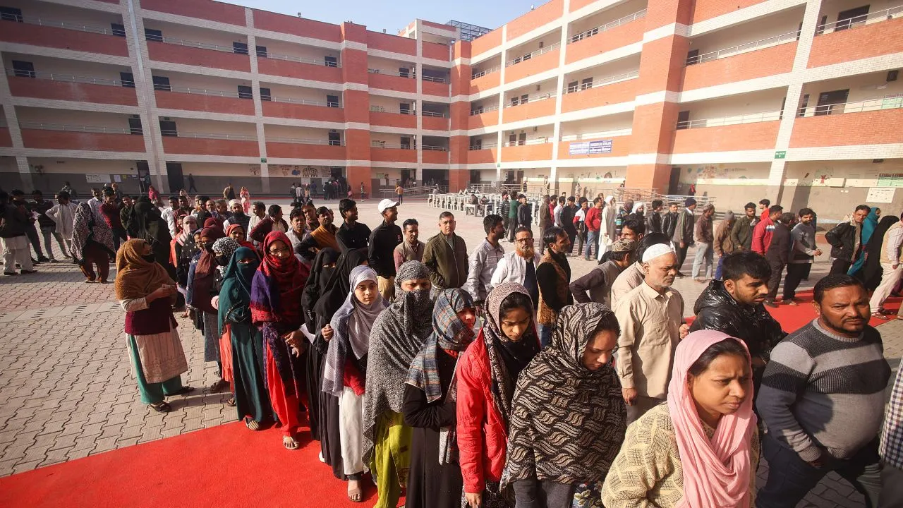 Delhi Assembly election underway at Karawal Nagar Photograph: (ANI) 