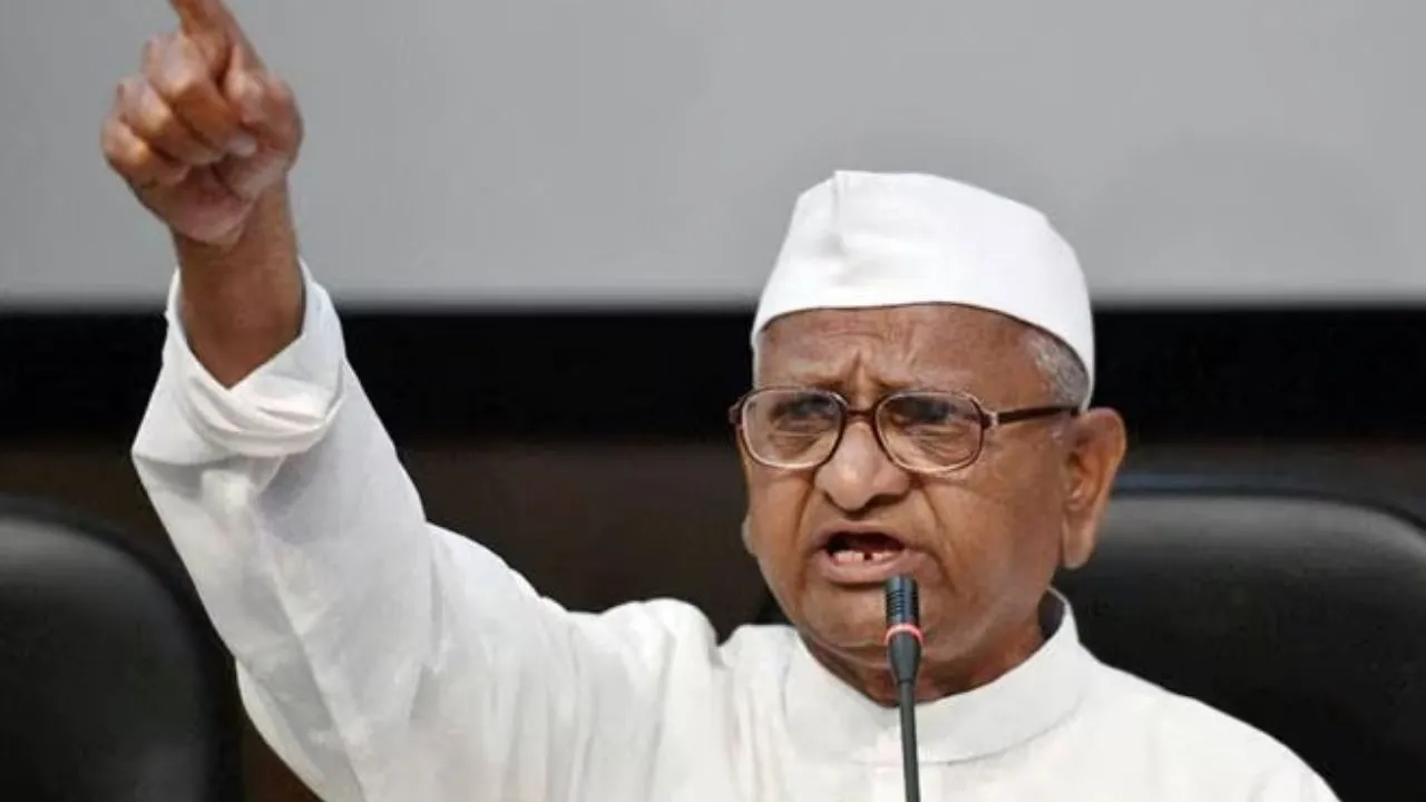  ‘Ignored my advice, focused on liquor’: Anna Hazare slams Arvind Kejriwal amid Delhi election setback Photograph: (PTI) 