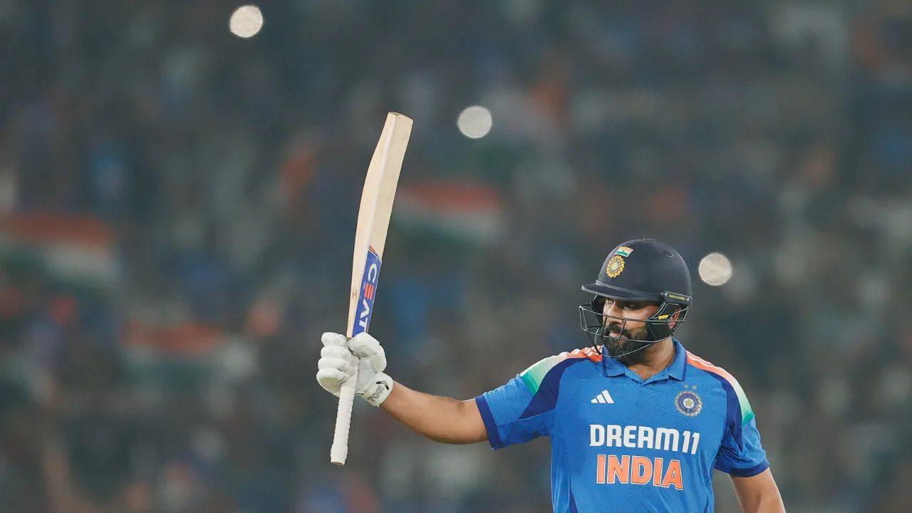  Rohit celebrates his century Photograph: (X (@BCCI)) 