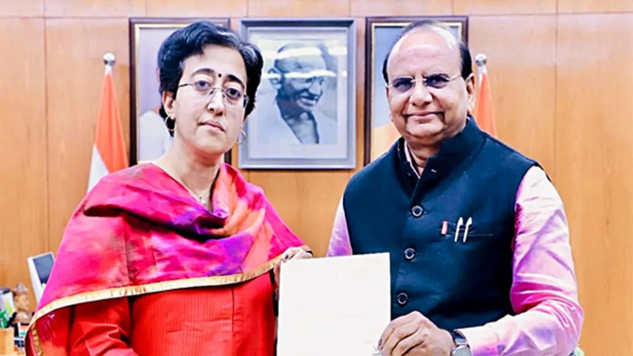  Delhi Lt-Governor tells Atishi Yamuna river's curse led to AAP's downfall Photograph: (ANI) 