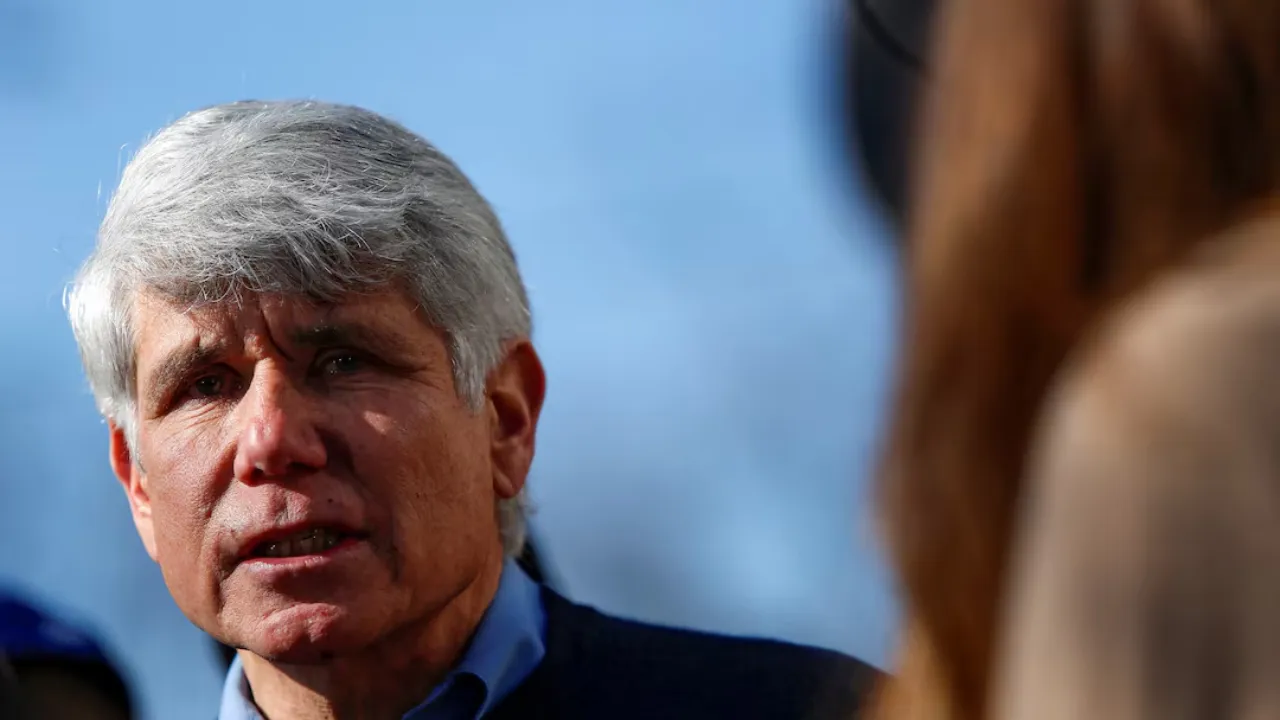   Rod Blagojevich Photograph: (Reuters) 