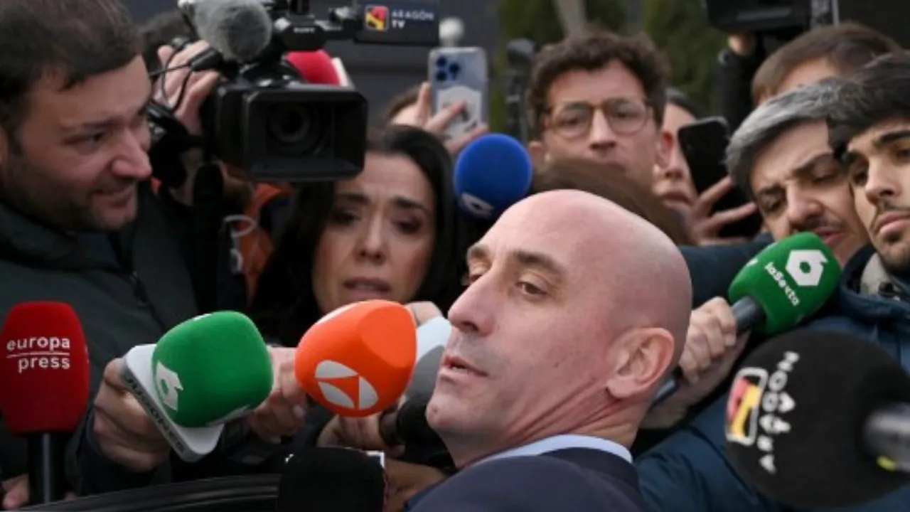  Luis Rubiales Photograph: (AFP) 