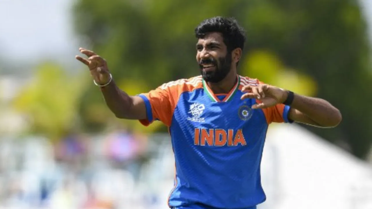  Champions Trophy 2025: Jasprit Bumrah ruled out due to back injury; Harshit Rana roped in as replacement Photograph: (AFP) 
