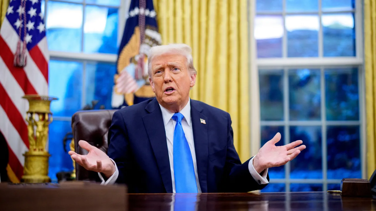  Donald Trump bars THIS news agency from Oval Office in 'punishment' for not using the name 'Gulf of America'  Photograph: (AFP) 