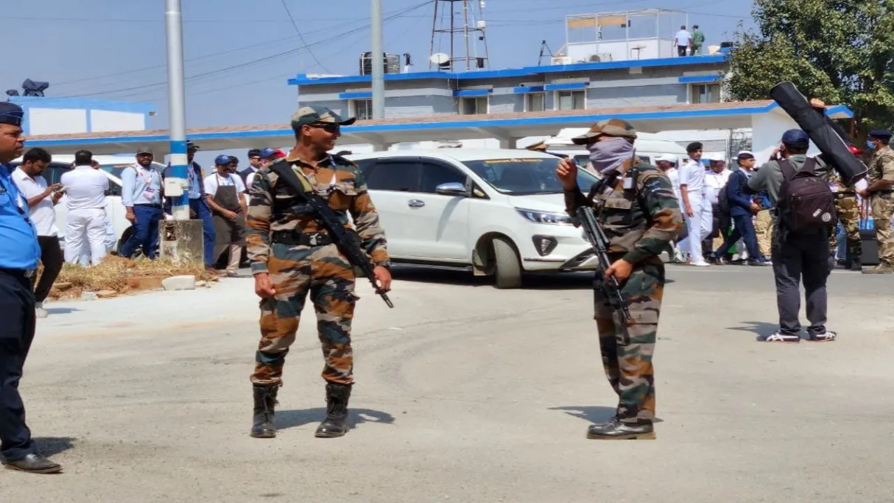  Indian security forces with AK203 at Aero India 2025 Photograph: (WION) 