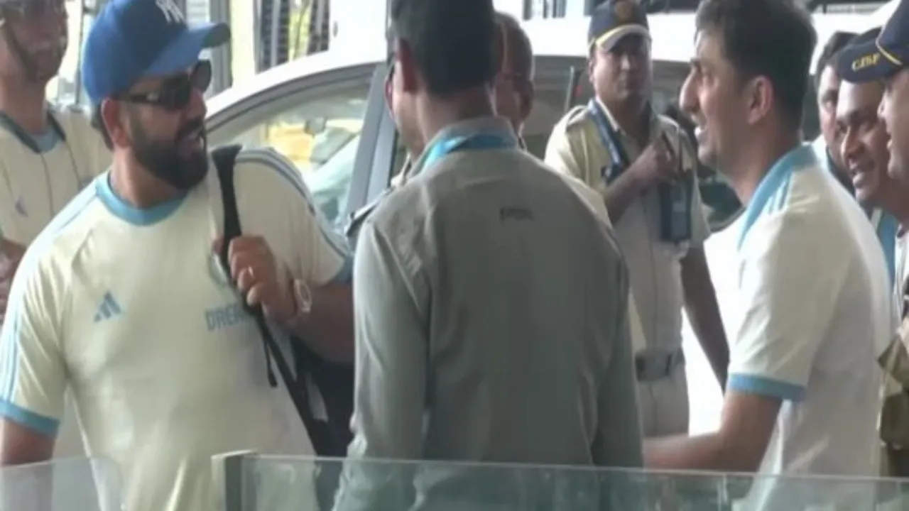  Indian team captain Rohit Sharma at the Mumbai airport Photograph: (X) 
