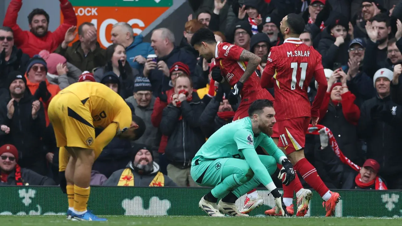  PL Luis Diaz ends goal drought to power Liverpool seven points clear at top Photograph: (AFP) 