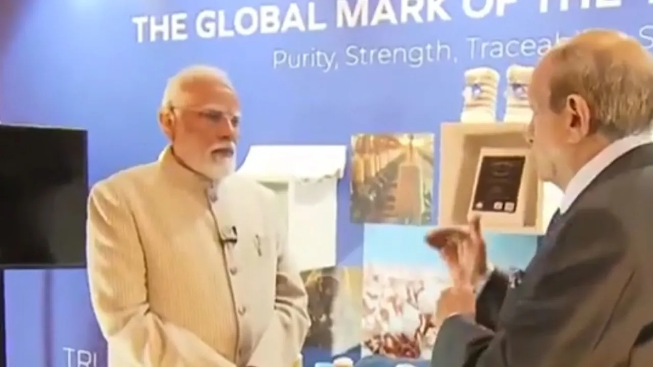  PM Modi visits Bharat Tex 2025, interacts with exhibitors at mega textile event Photograph: (ANI ) 