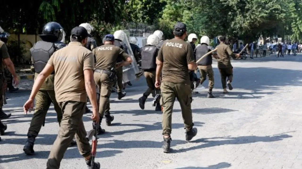  A file photo of Pakistan police in action: (AFP) 