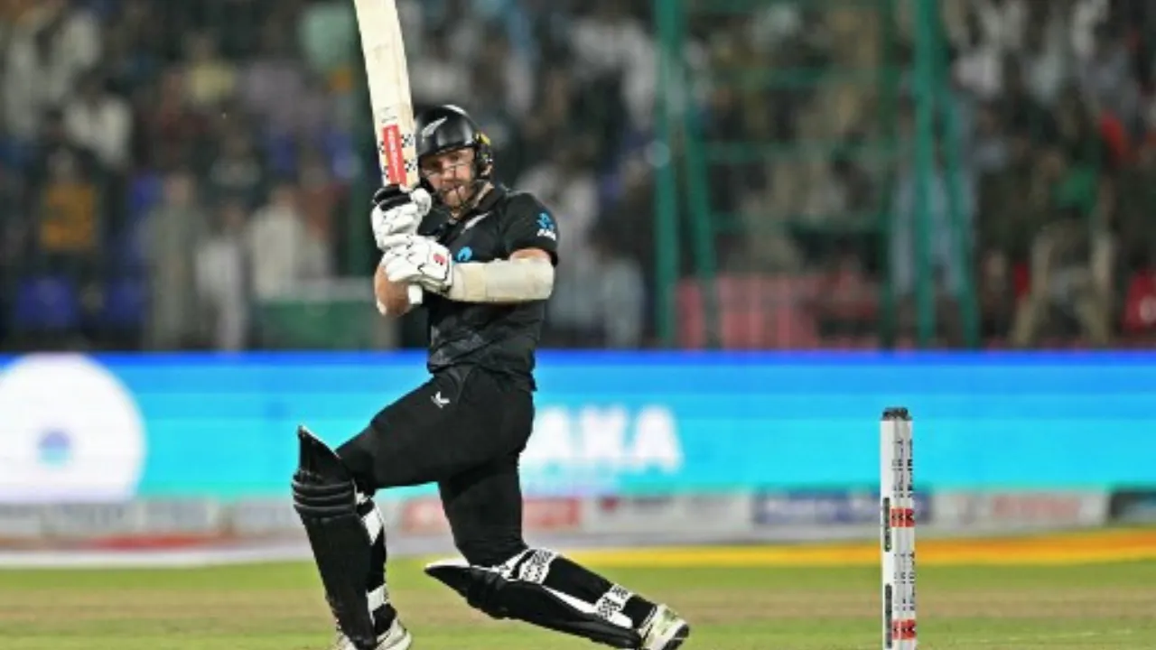  Kane Williamson in action Photograph: (AFP) 