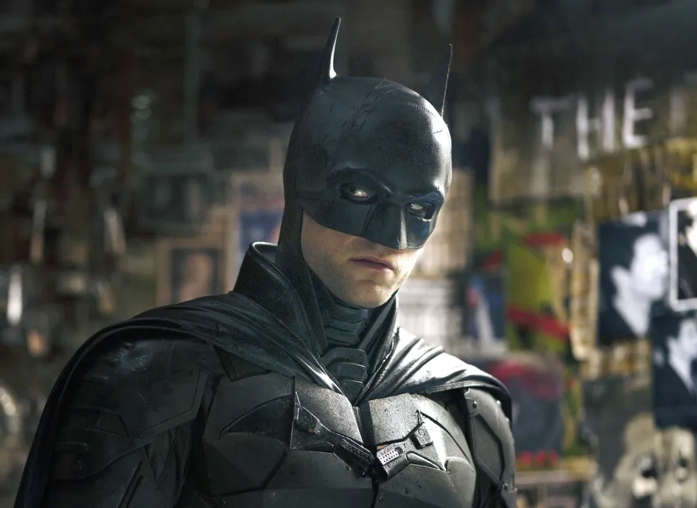  Batman Photograph: (X/wbpictures) 