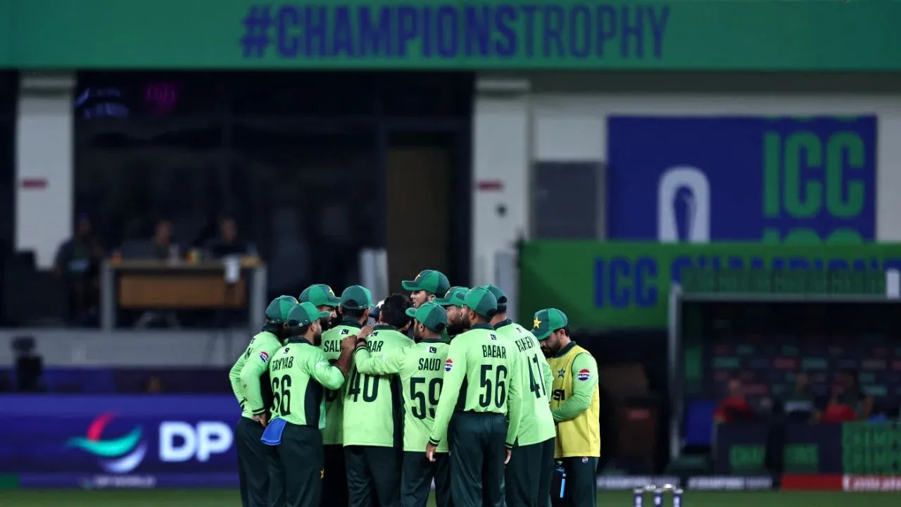  Akram pleads to PCB chief to address selection howler after Pakistan’s ‘embarrassing’ loss to India Photograph: (Others) 