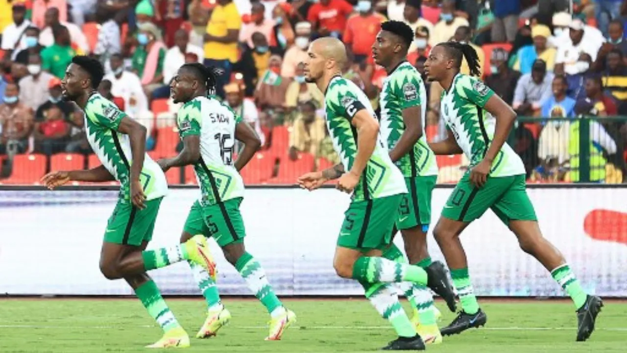  Nigerian footballer Abubakar Lawal dies in shopping mall fall in Uganda Photograph: (AFP) 