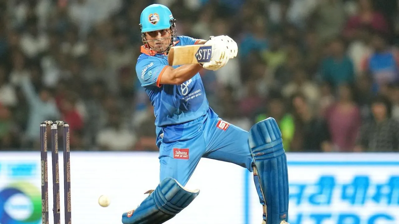  Sachin Tendulkar in action Photograph: (X(@sachin_rt)) 