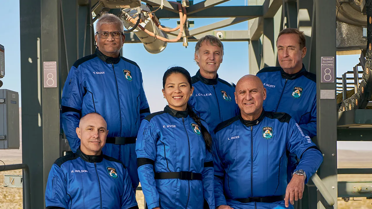  Tushar Mehta, Lane Bess, Jesús Calleja, Elaine Chia Hyde, Richard Scott and R.Wilson, the crew of Blue Origin's 10th space tourism mission. Photograph: (X/blueorigin) 