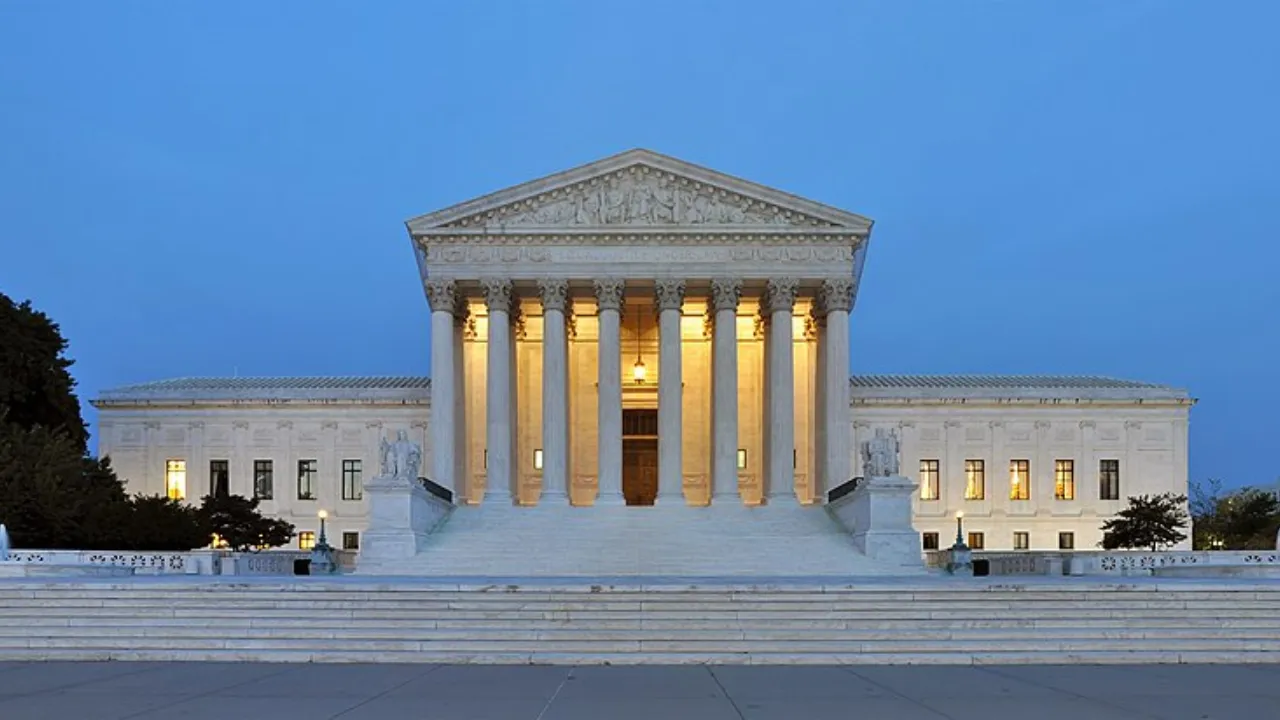  File Photo: US Supreme Court Photograph: (Wikimedia Commons) 